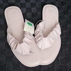 Womens sandals